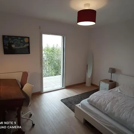 Superbe appartement avec balcon filant Cenon Extérieur photo